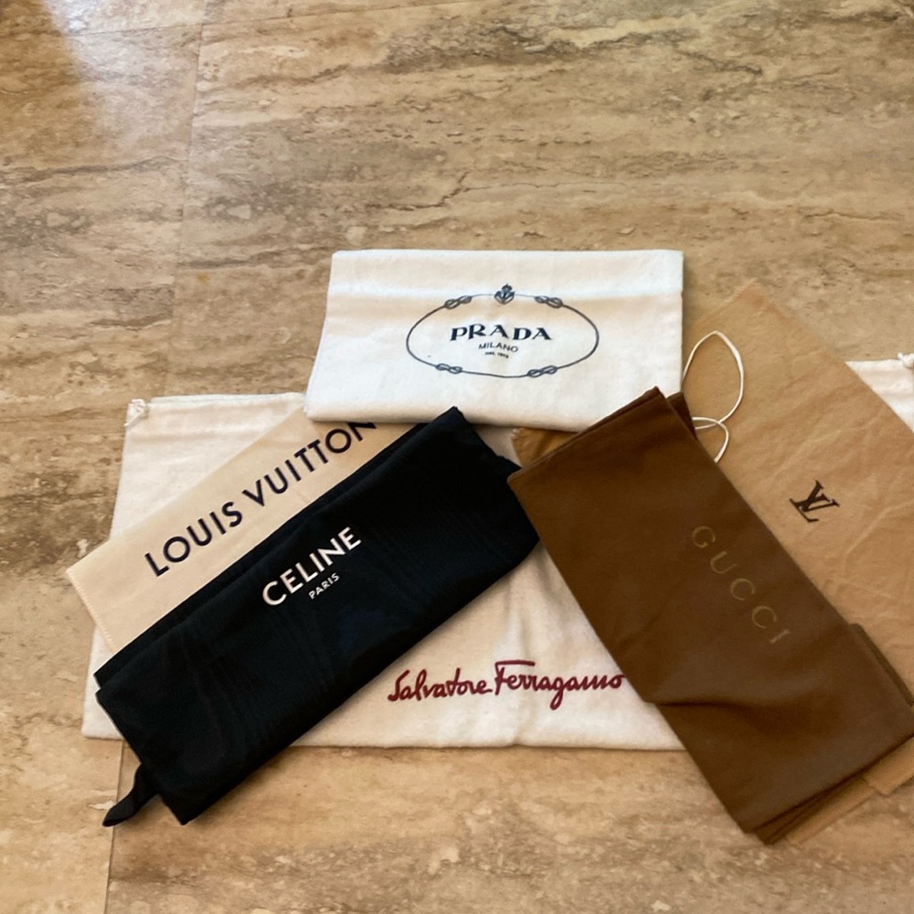 Dust bags Variety of Preowned-Vintage Luxury Dust Bags